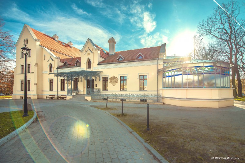 Pałac Rheinbabenów bierze udział w konkursie "Zabytek Zadbany 2021"