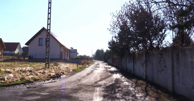 Droga wygląda jak po bombardowaniu! Ulica Morwowa w Rybniku ulicy raczej nie przypomina