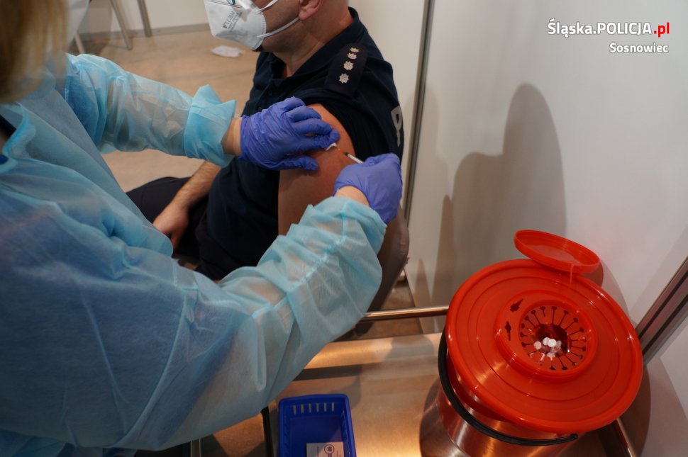 Rozpoczęły się szczepienia dla sosnowieckich policjantów!
