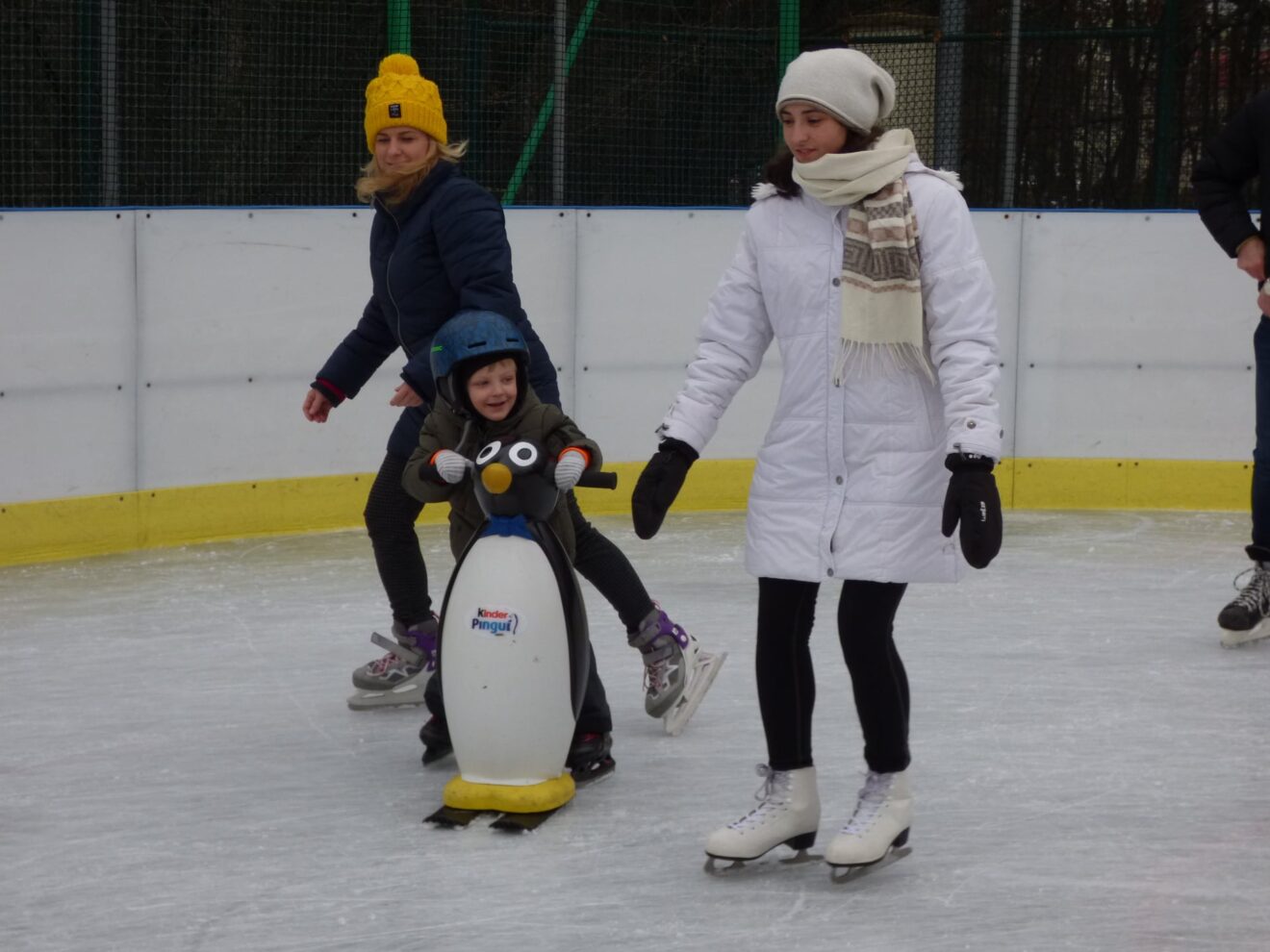 MOSiR przedłuża działalność lodowiska do 14 marca