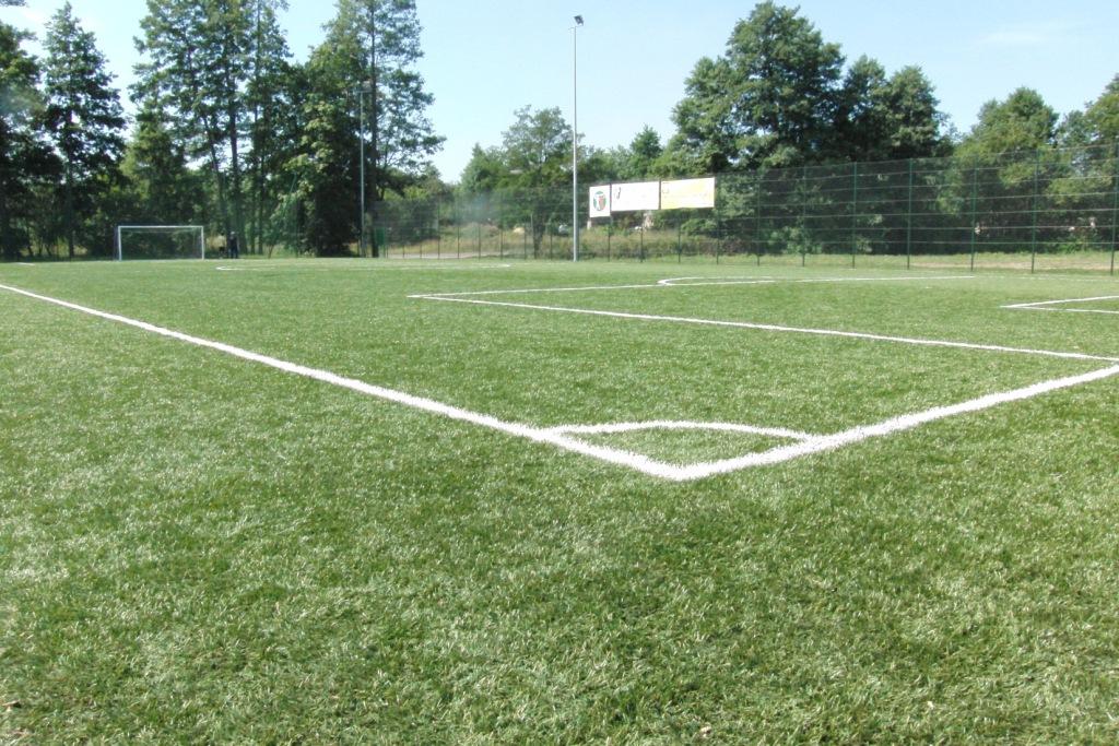 Otwarto kompleksy boisk sportowych Orlik 2012