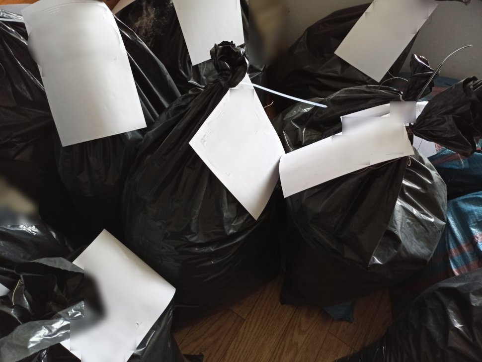 Podczas kontroli drogowej wpadł z nielegalnym tytoniem