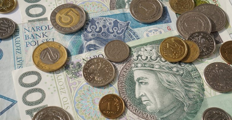 Prezydent podpisze dziś ustawę ws. czternastej emerytury