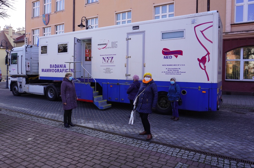 Bezpłatne badania mammograficzne na żorskim Rynku