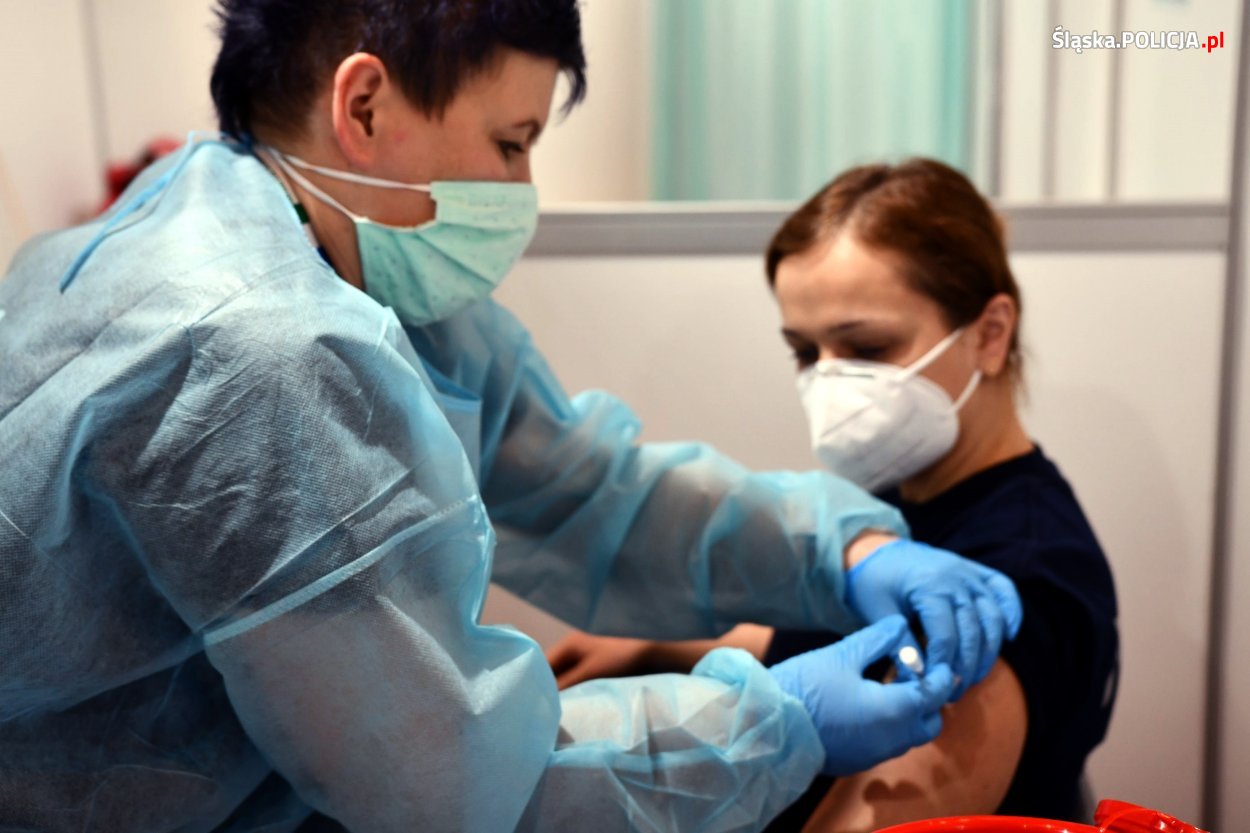 Ruszyła akcja szczepień policjantów