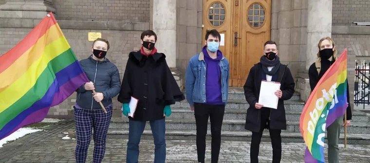 Działacze Tęczowej Wiosny apelują o przyjęcie uchwały solidarnościowej z osobami LGBT+
