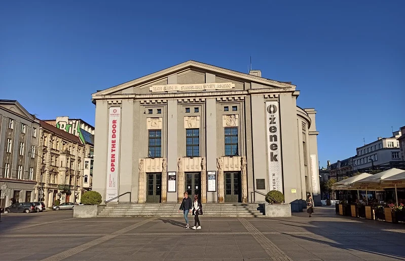 "Damy i Huzary" z dotacją! Spektakl powstaje w ramach obchodów setnej rocznicy Powstań Śląskich