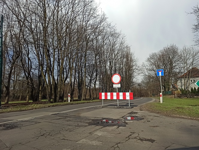 Rozpoczęto remont ul. Bytomskiej w Zabrzu. Objazd wytyczono przez Rudzką Kuźnicę