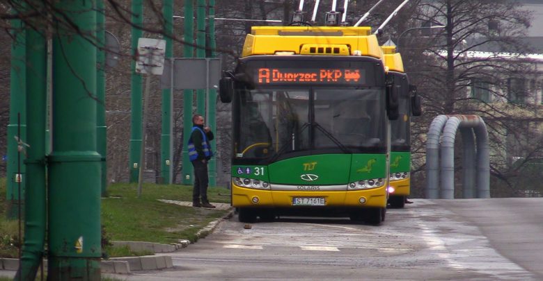 Protest kierowców trolejbusów rozpoczął się w Tychach. Żądają 700 zł podwyżki