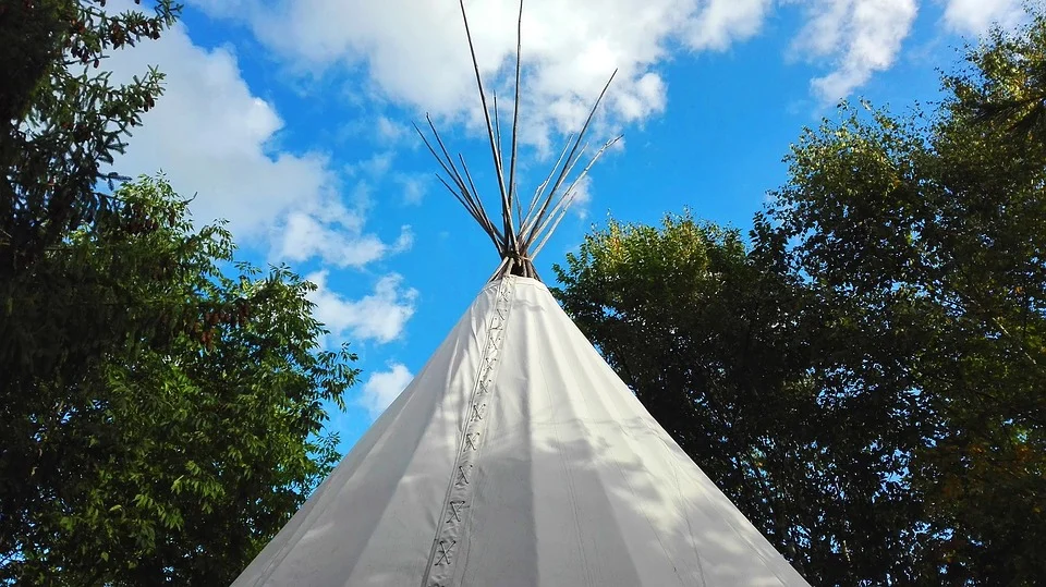 Bajki Najnajki - "Opowieści z tipi" w Domu Kultury Chwałowice