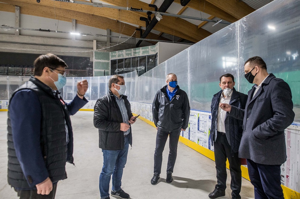 Zagraniczni goście zachwyceni nowym lodowiskiem w Bytomiu