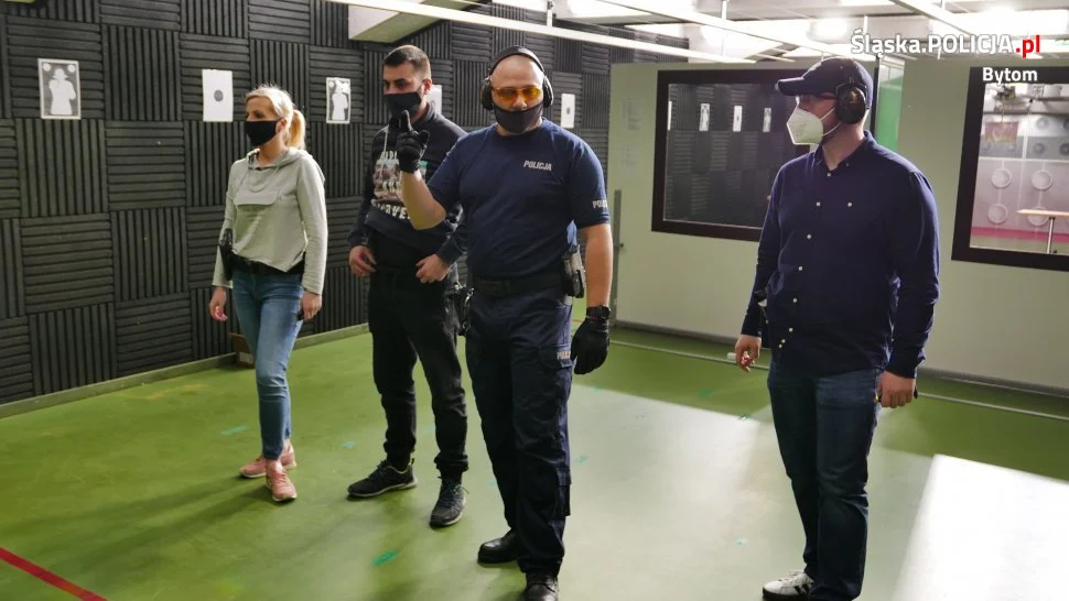Trening strzelecki bytomskich policjantów