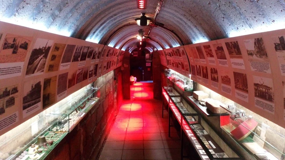 To już sześć lat. Zobacz jak zmienił się podziemny schron w Miechowicach