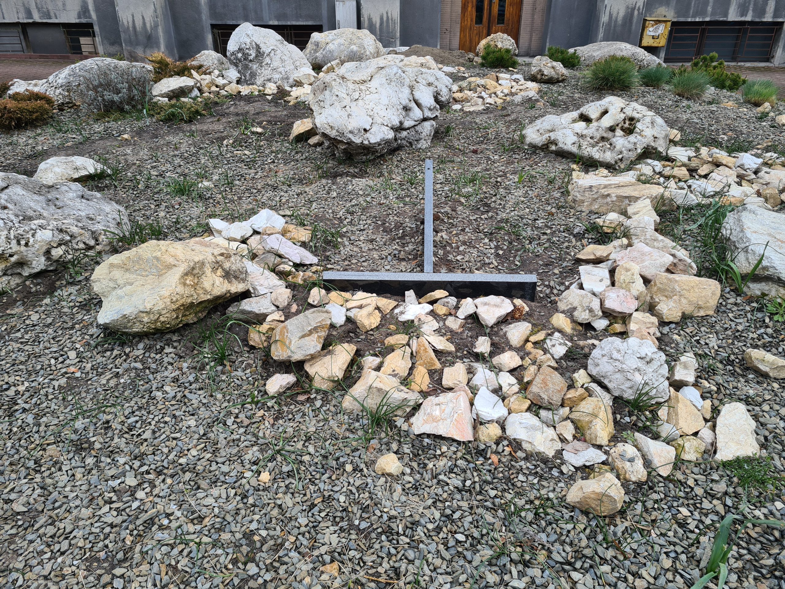 Odsłonięcie tablicy upamiętniającej ofiary katastrofy smoleńskiej