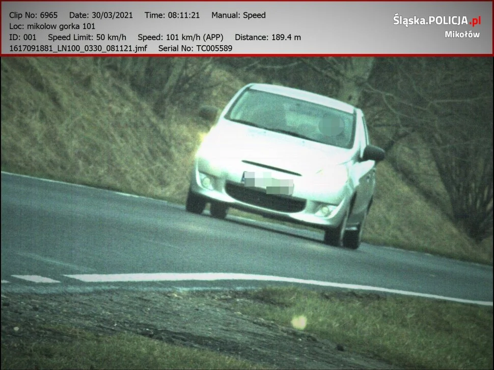 Miał na liczniku 101 km/h. Mężczyzna stracił prawo jazdy