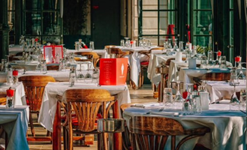 Zwrot i zwolnienie z opłaty na sprzedaż napojów alkoholowych