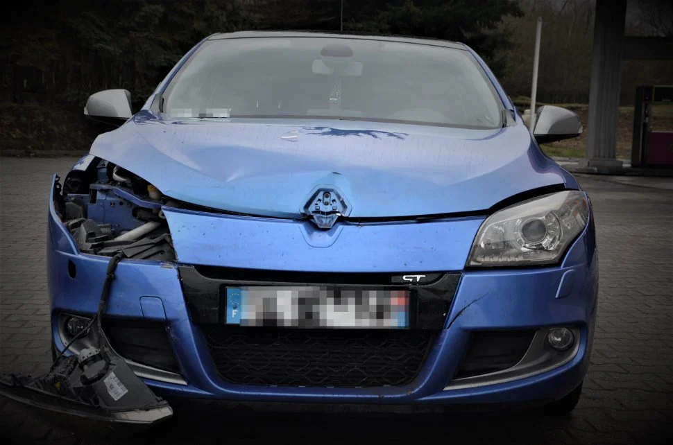 Pijany spowodował kolizję. Miał sądowy zakaz prowadzenia pojazdów