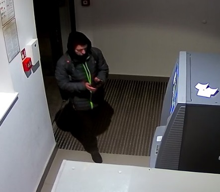 Podejrzany o kradzież telefonu i pieniędzy z konta bankowego