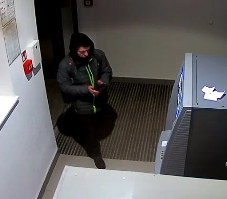 Podejrzany o kradzież telefonu i pieniędzy z konta bankowego