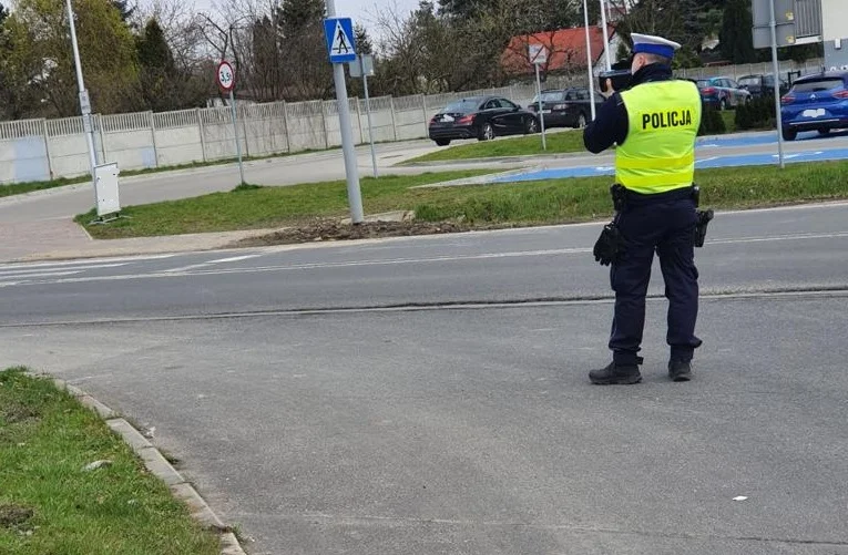 Policjanci katowickiej drogówki podsumowali działania "Bezpieczny pieszy"
