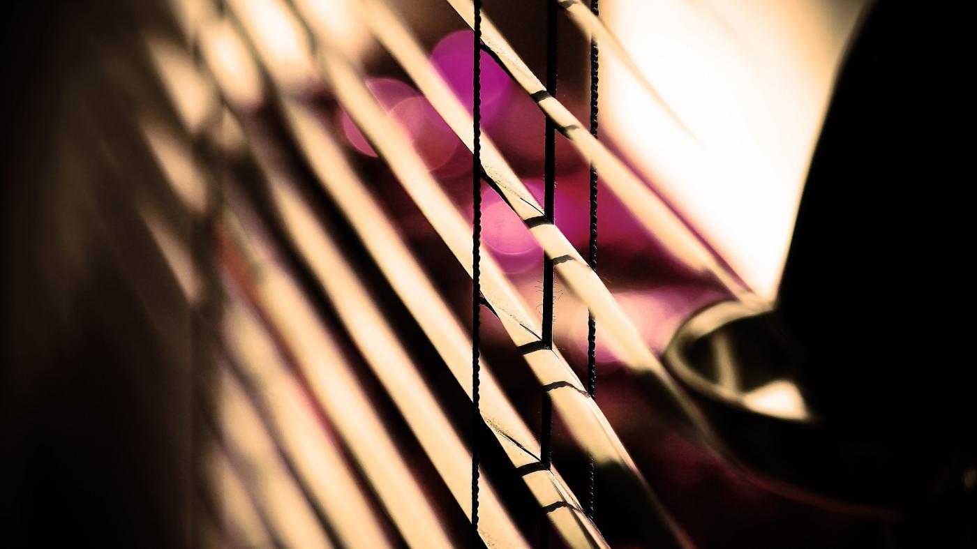 Rolety okienne - jak wybrać te, które sprawdzą się najlepiej?