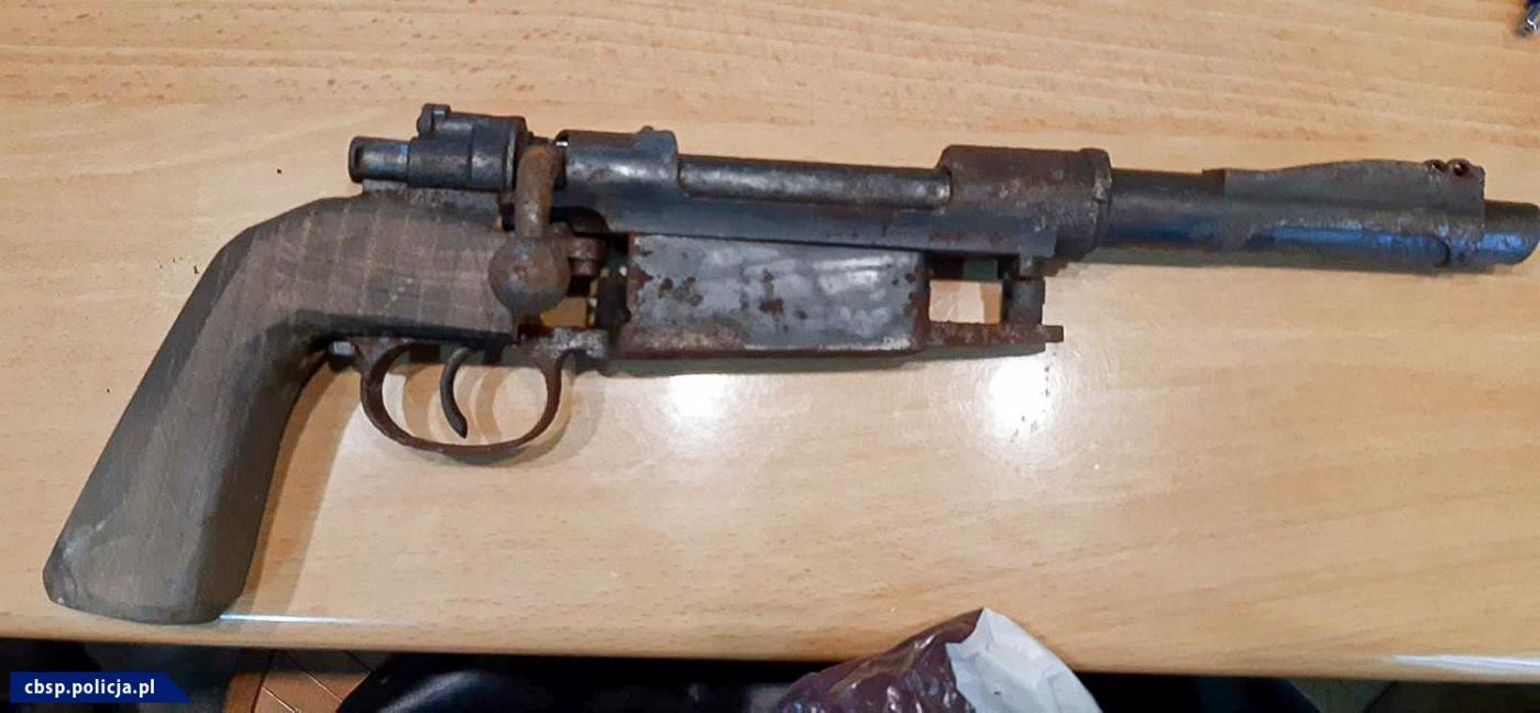 Członkowie "psychofans" zatrzymani za włamanie do siedziby Ruchu Chorzów