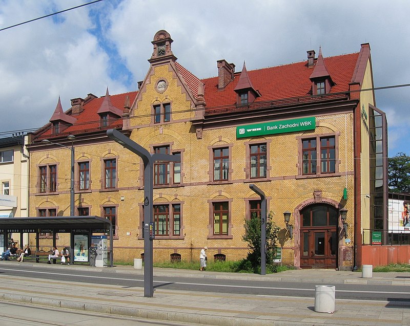 Chorzów: W gmachu dawnego banku powstaną mieszkania