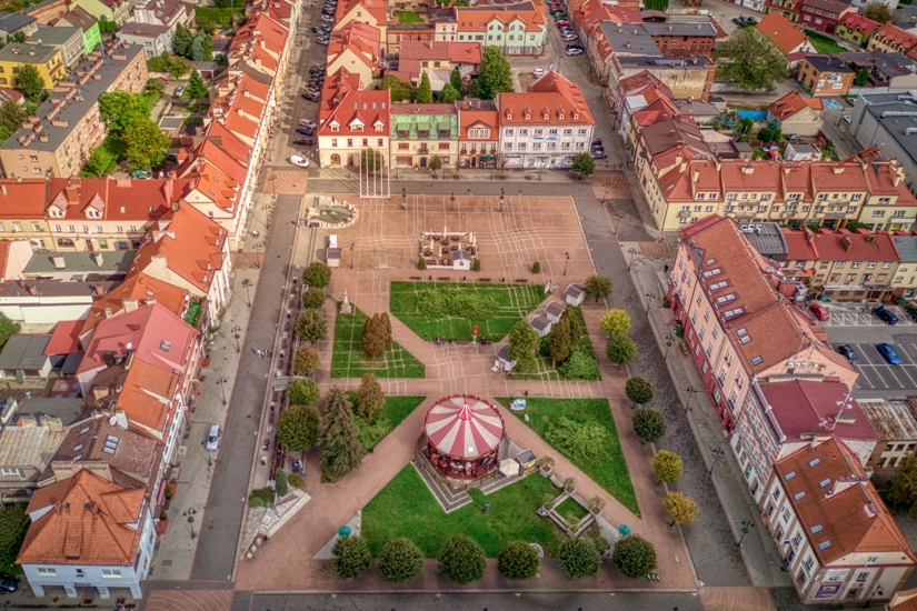 Chcesz prowadzić ogródek letni na żorskim Rynku? Zgłoś się do Urzędu Miasta!