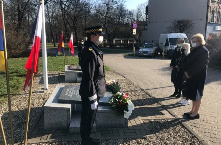 Symboliczne upamiętnienie zbrodni Katyńskiej i katastrofy Smoleńskiej