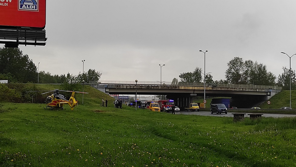 Ogromne korki! Zablokowany wiadukt w Chebziu i śmiertelny wypadek na DTŚ