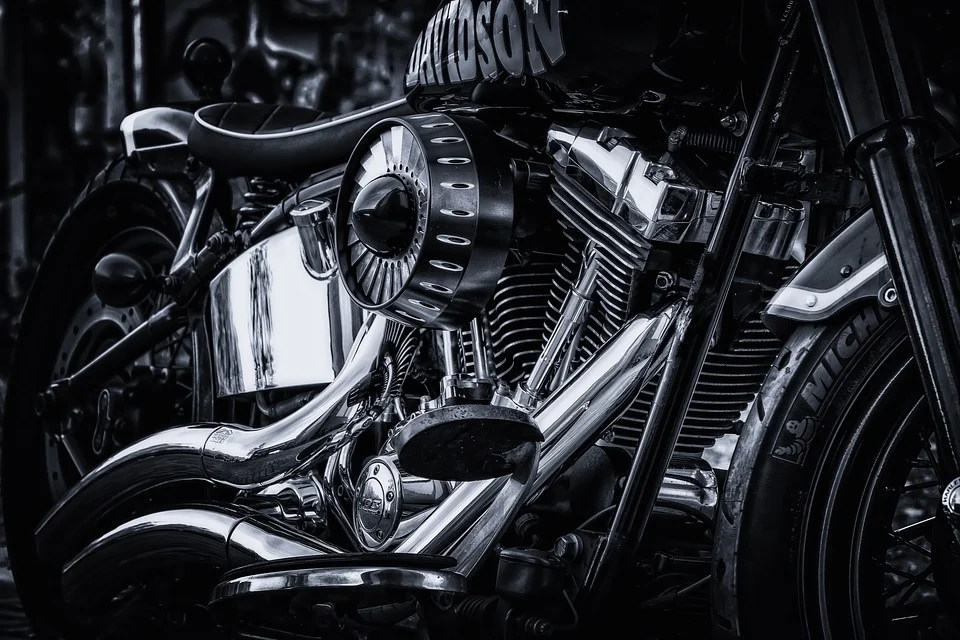 Jednośladem bezpiecznie do celu - motocykliści