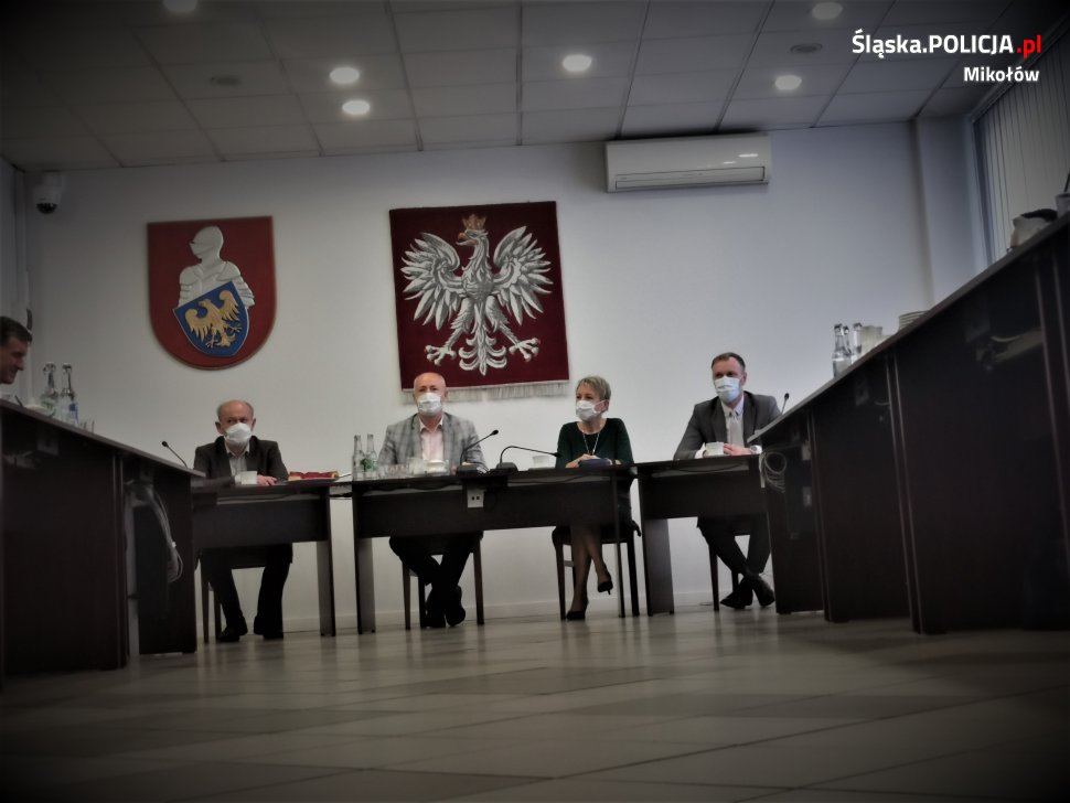 Pierwsze stacjonarne spotkanie z władzami powiatu