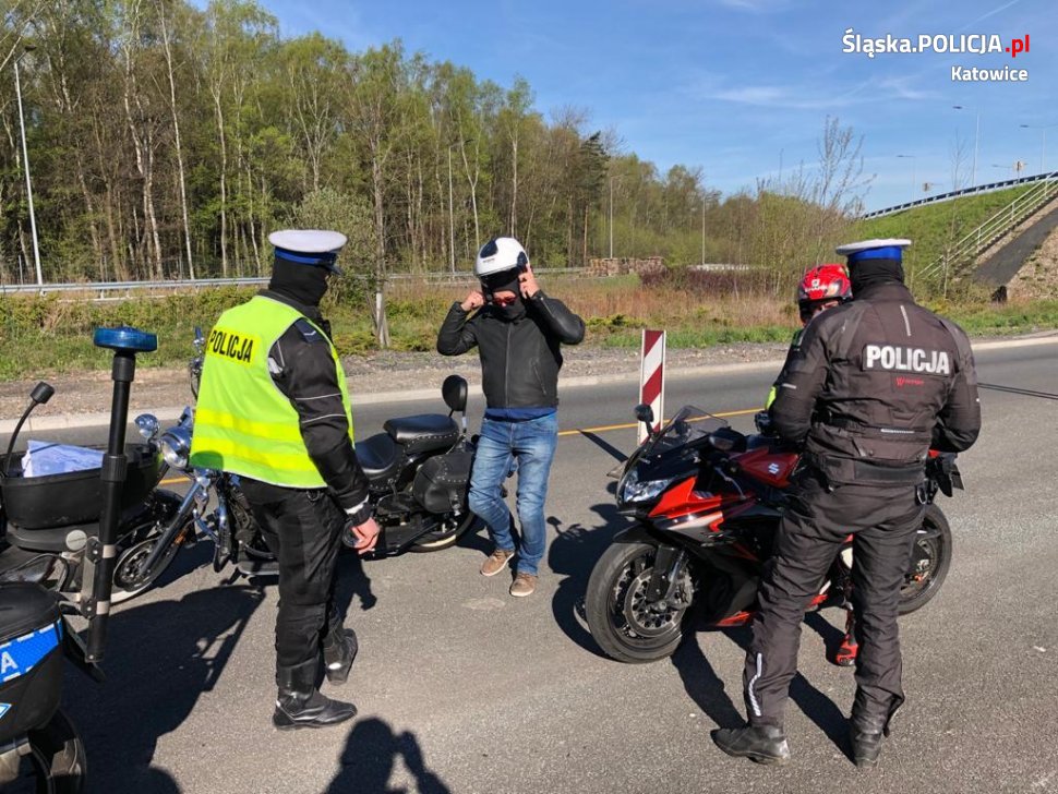 Jednośladem bezpiecznie do celu. Katowicka drogówka podsumowuje działania