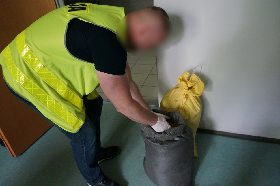 Lewy tytoń przejęty przez świętochłowickich policjantów