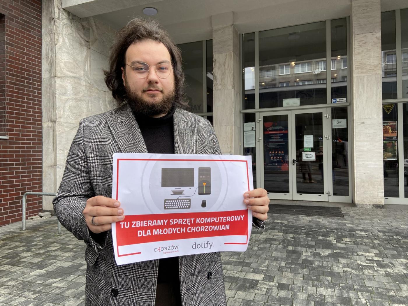 Zbieramy części i kompletujemy sprzęt komputerowy z firmą Dotify