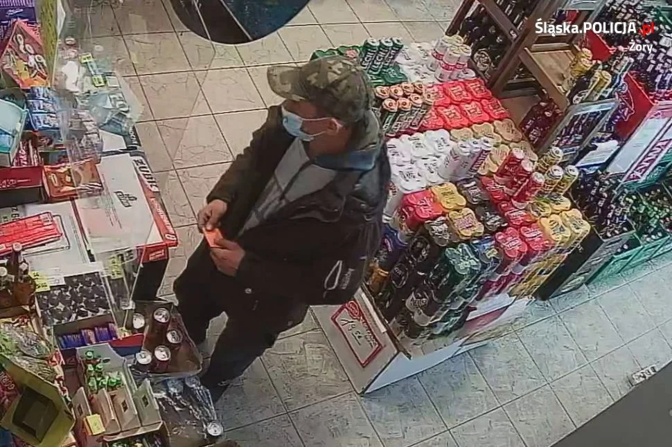 Rozpoznajesz tego mężczyznę? Powiadom policję