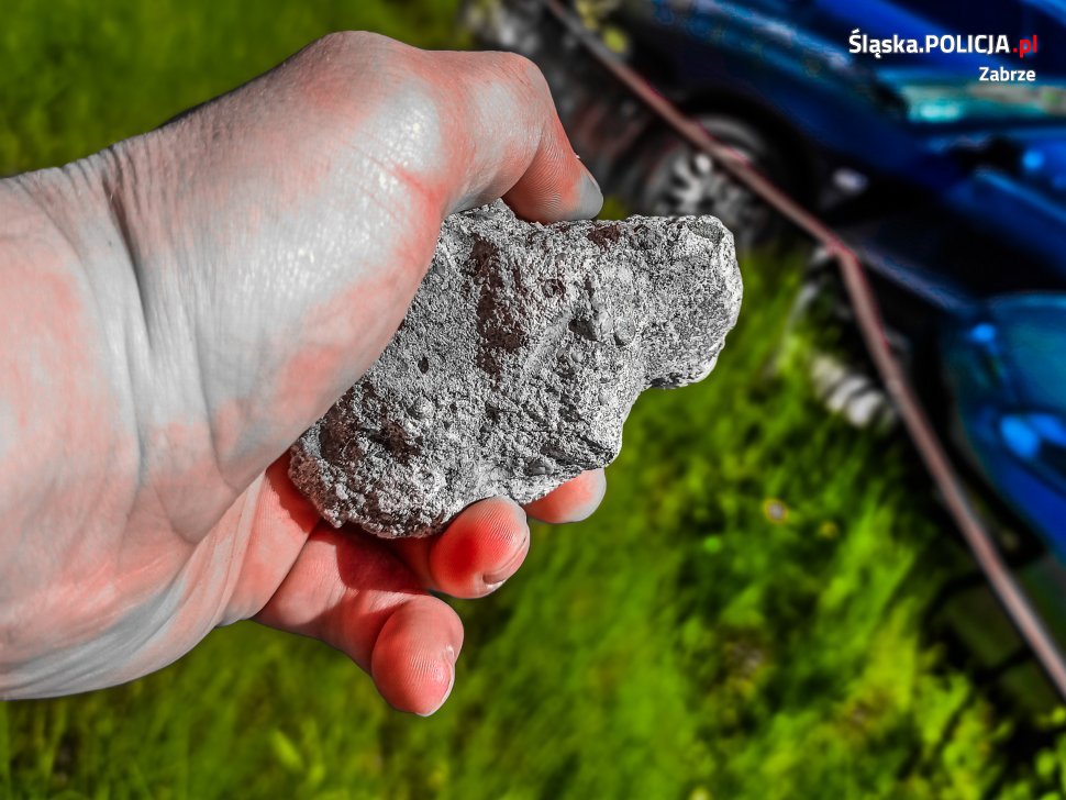 Zatrzymano wandala, który uszkodził trzy samochody