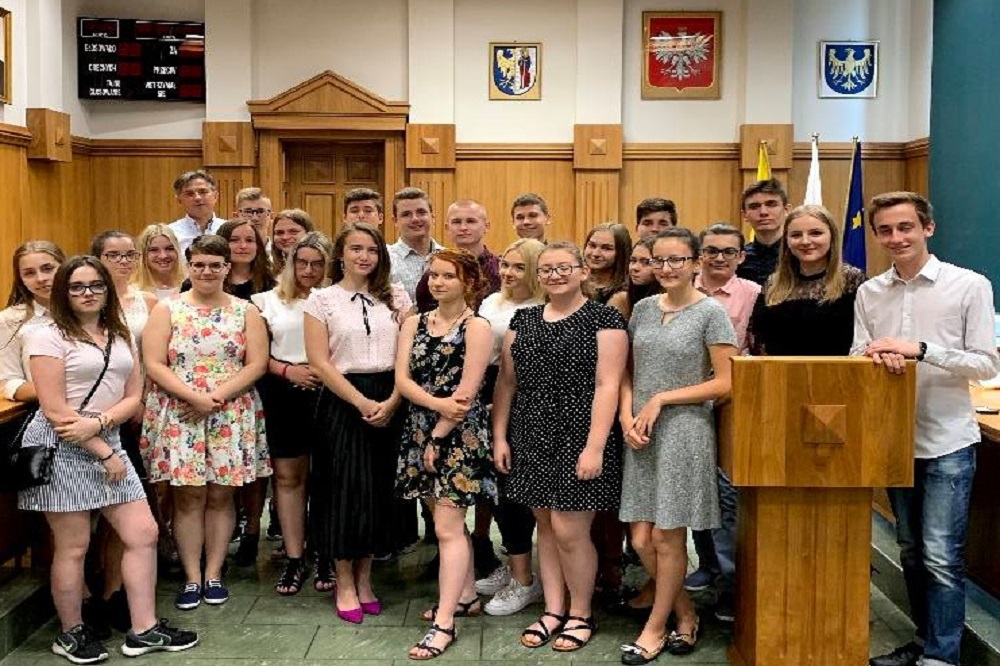 Głos mlodzieży w lokalnych sprawach