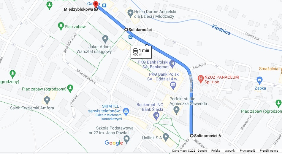 Czy przy ulicy Solidarności powinny zostać zamontowane lustra drogowe?