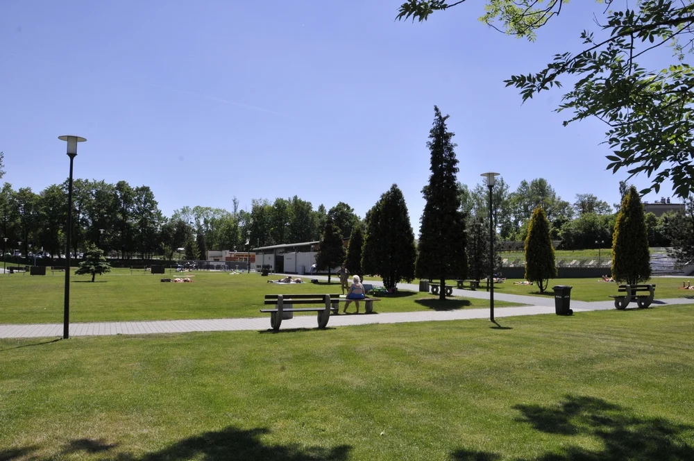 Basen letni w Nowym Bytomiu 4