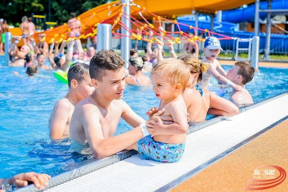 Basen letni w Nowym Bytomiu 6