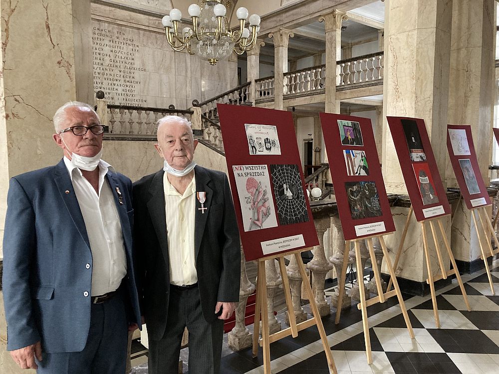 Piekarzanie uhonorowani Krzyżem Wolności i Solidarności