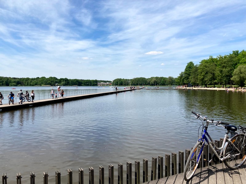 Paprocany: 23-letni mężczyzna utopił się w jeziorze