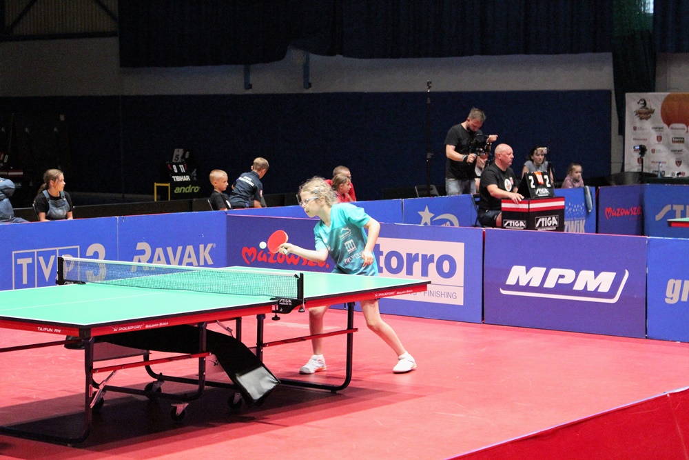 Sukcesy mieszkanek Mysłowic - Turniej tenisa stołowego Pingla Cup skrzatów i żaków