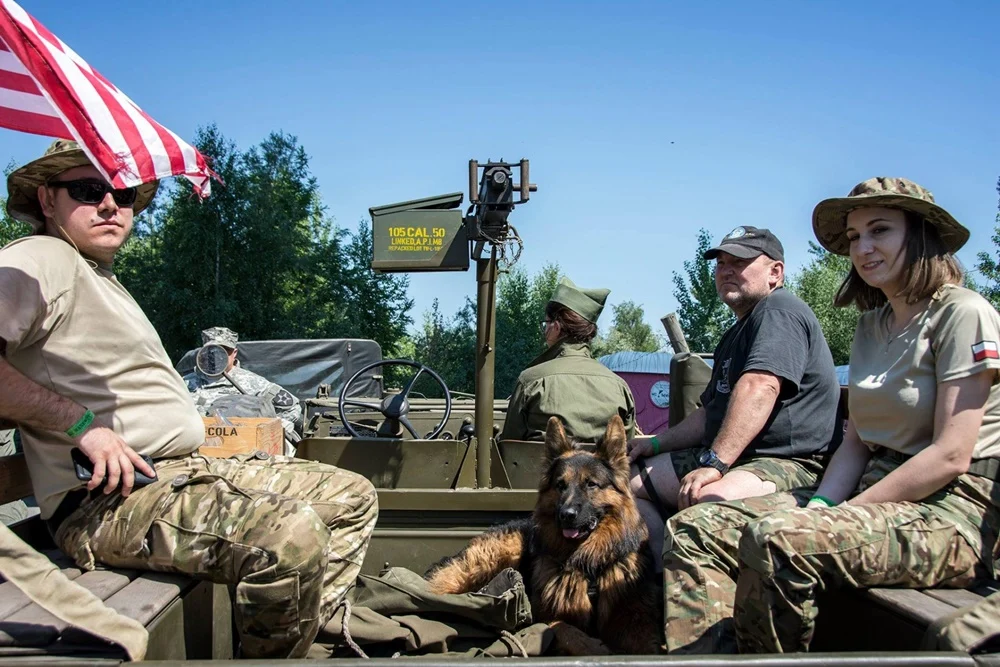Pojazdy militarne 16 raz przyjechały do Bytomia