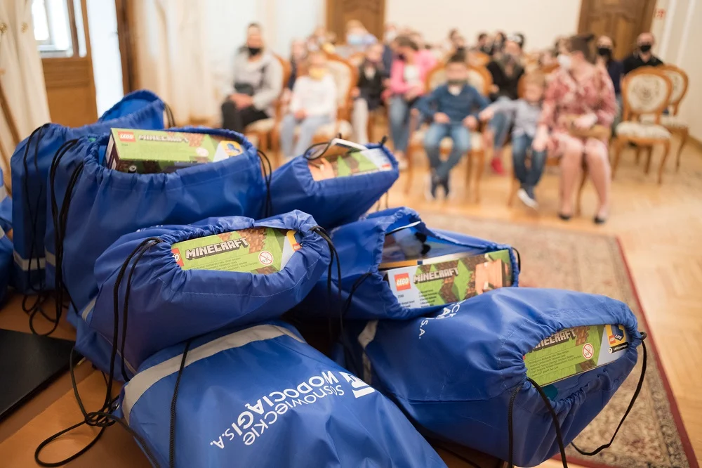 Wodociągi mają swoją maskotkę - Sosnowodek nowym pluszowym ambasadorem