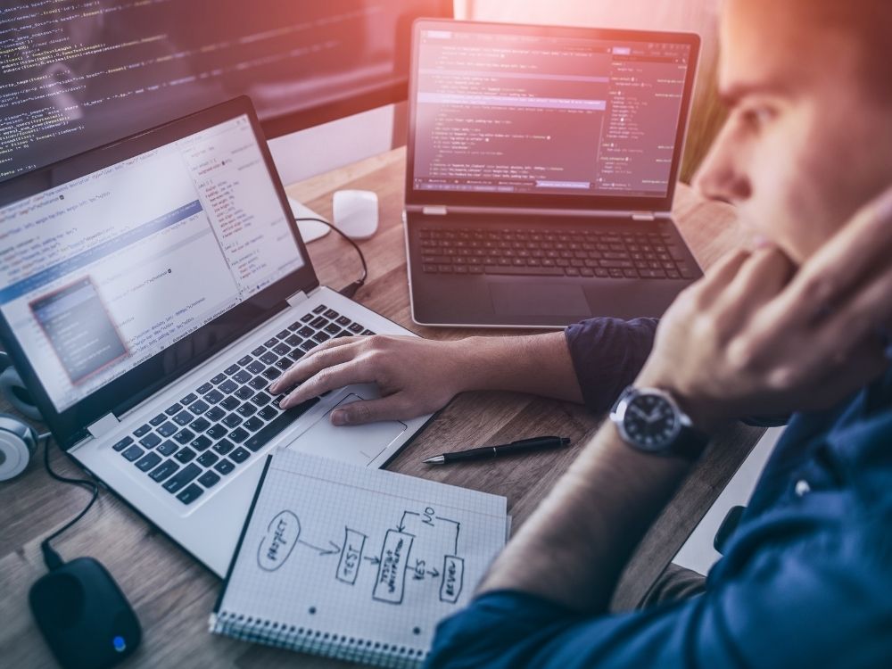 Radio tradycyjne czy radio online?