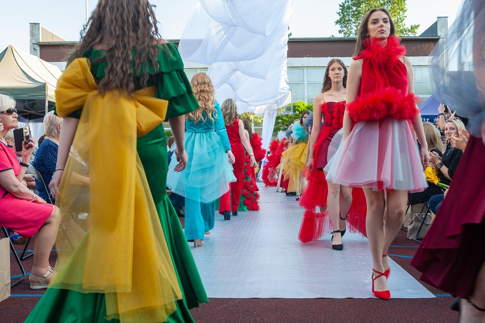 Pokaz mody w sosnowickim CKZiU