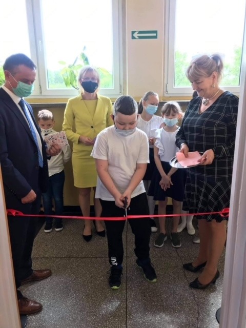 Otwarcie pracowni komputerowej w SP nr 3 w Świętochłowicach