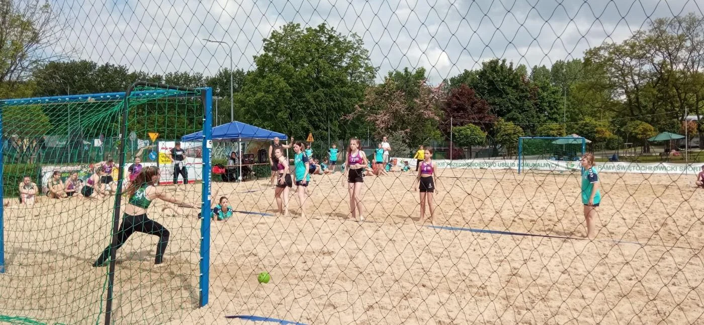 Turniej Plażowej Piłki Ręcznej z okazji Dnia Dziecka